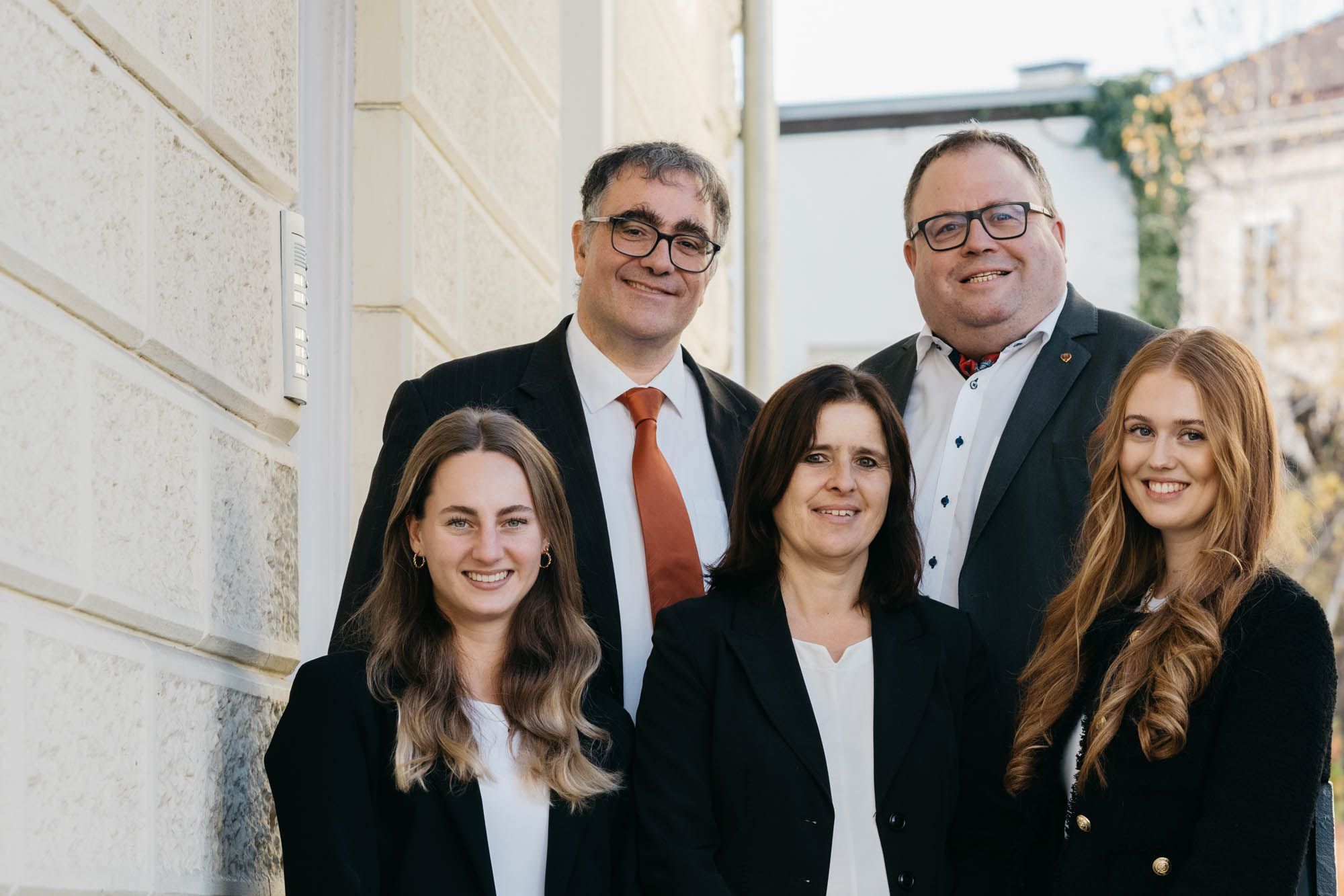 Das gesamte Team der Kanzlei HOHENAUER & WÖLL